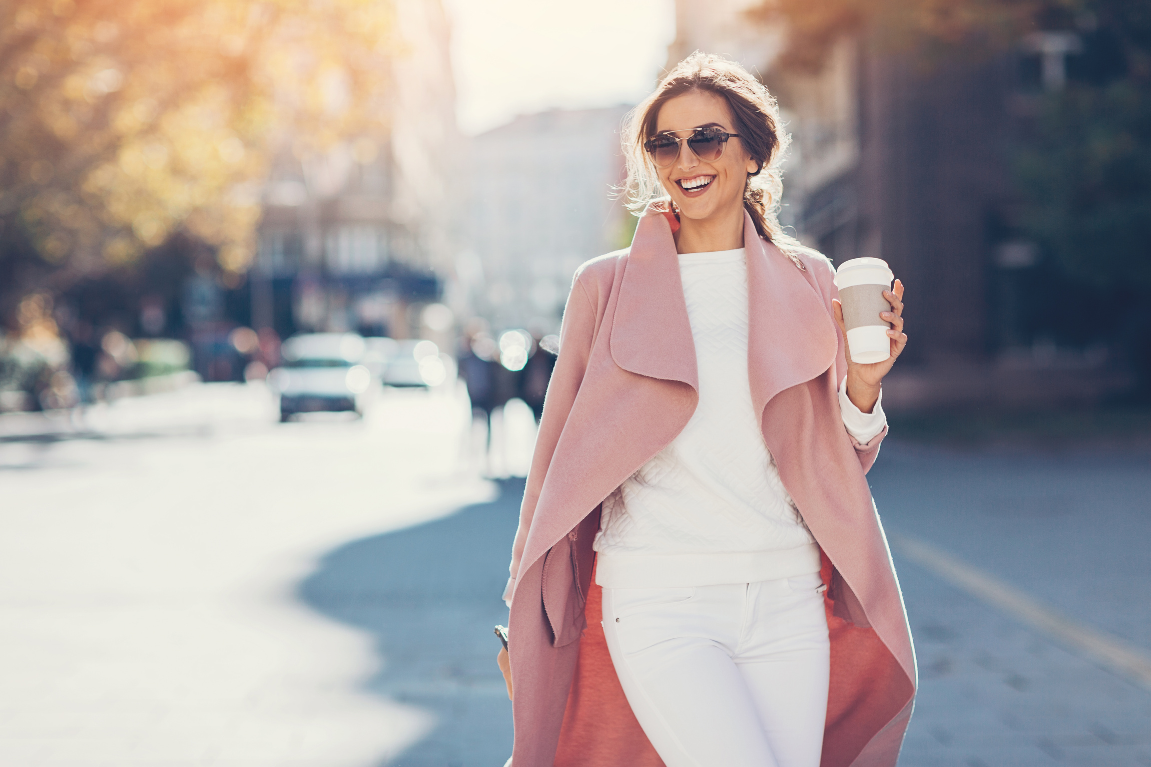 Elegant city woman